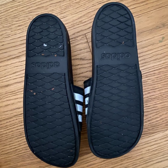 Adidas Pool Slides - Picture 2 of 3